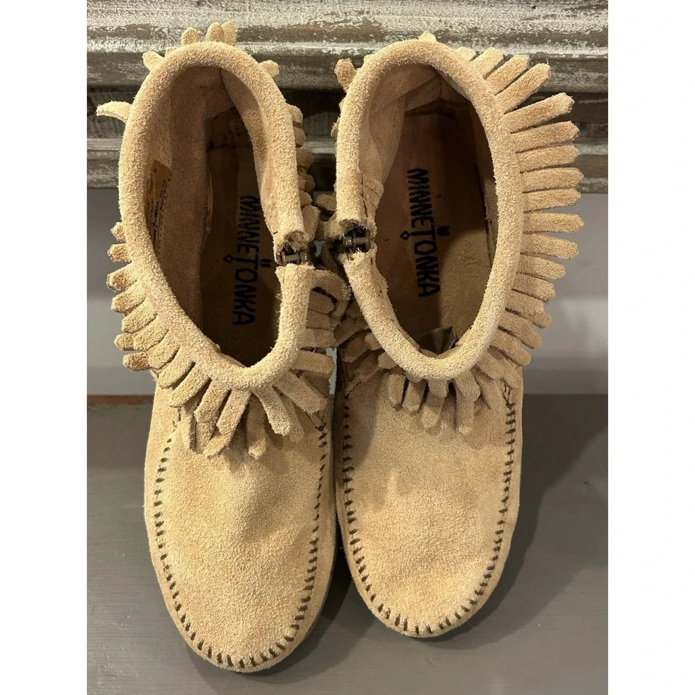 Minnetonka Brown Zip Double Fringe Ankle Bootie/Moccasin‎ Style Big Kid Size 2